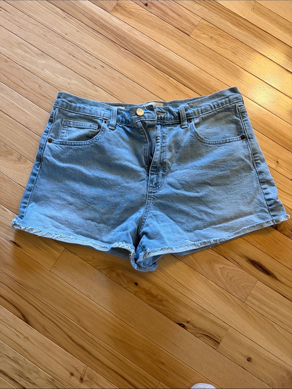 Universal Thread Light Blue High-Rise Denim Shorts